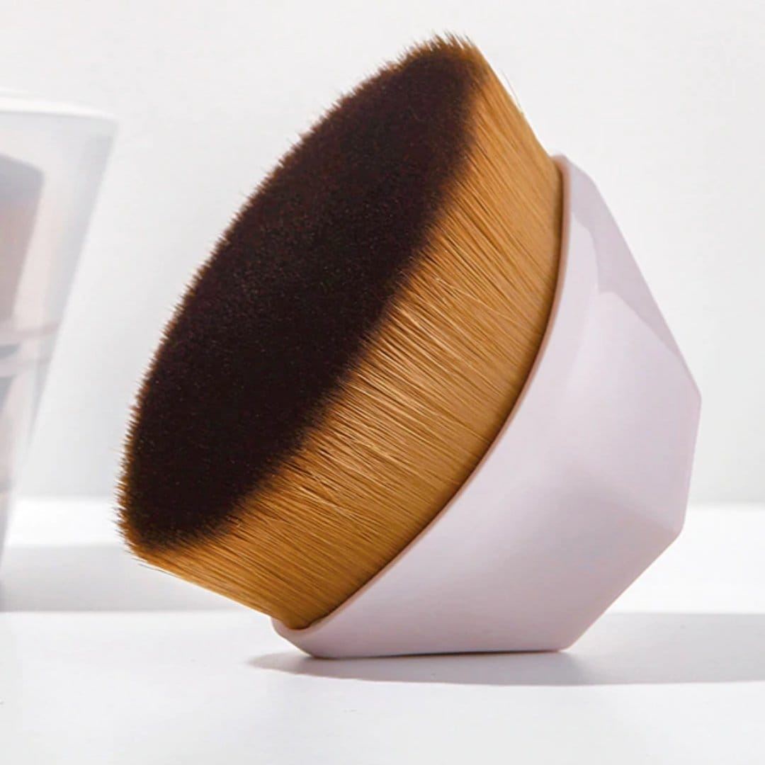 Flat Top Kabuki Makeup Brush + Case - HairBeautyInk